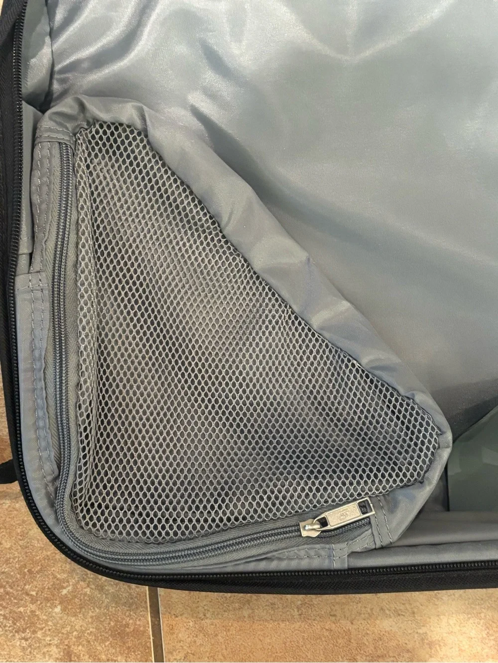 Vintage American Tourister Black Hanging Garment Bag